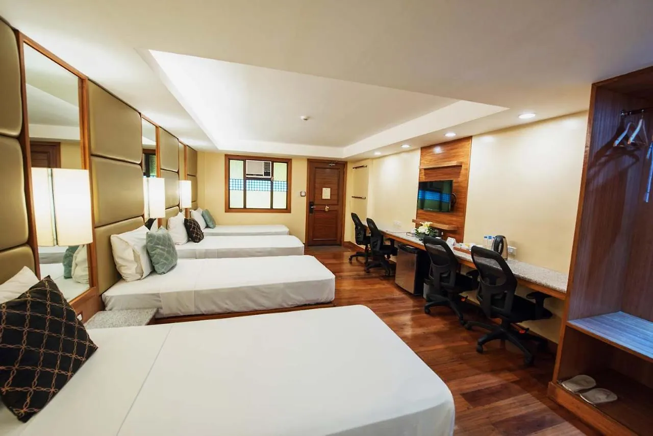 The Legend Villas Mandaluyong 3*,  Philippines